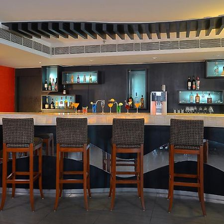 Savoy Suites Manesar Gurgáon Kültér fotó