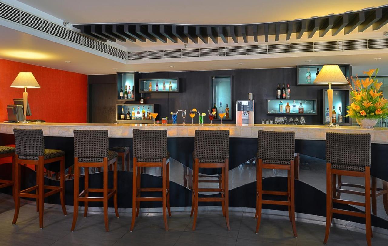 Savoy Suites Manesar Gurgáon Kültér fotó