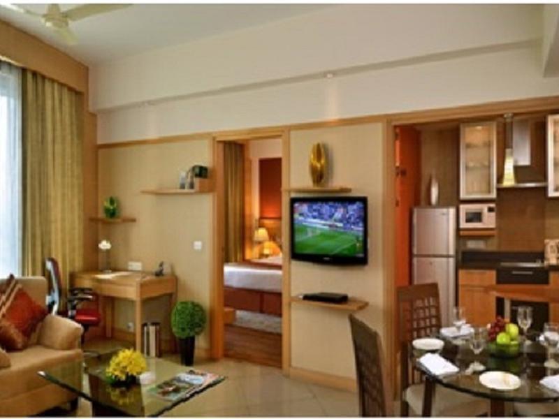 Savoy Suites Manesar Gurgáon Kültér fotó