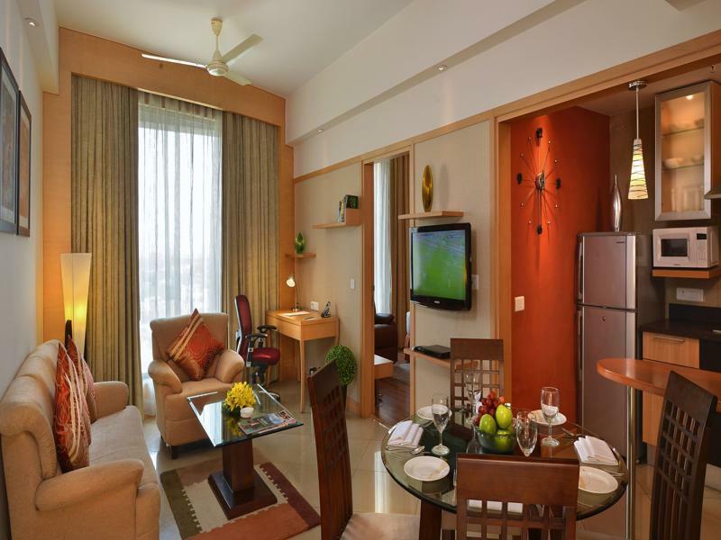 Savoy Suites Manesar Gurgáon Kültér fotó