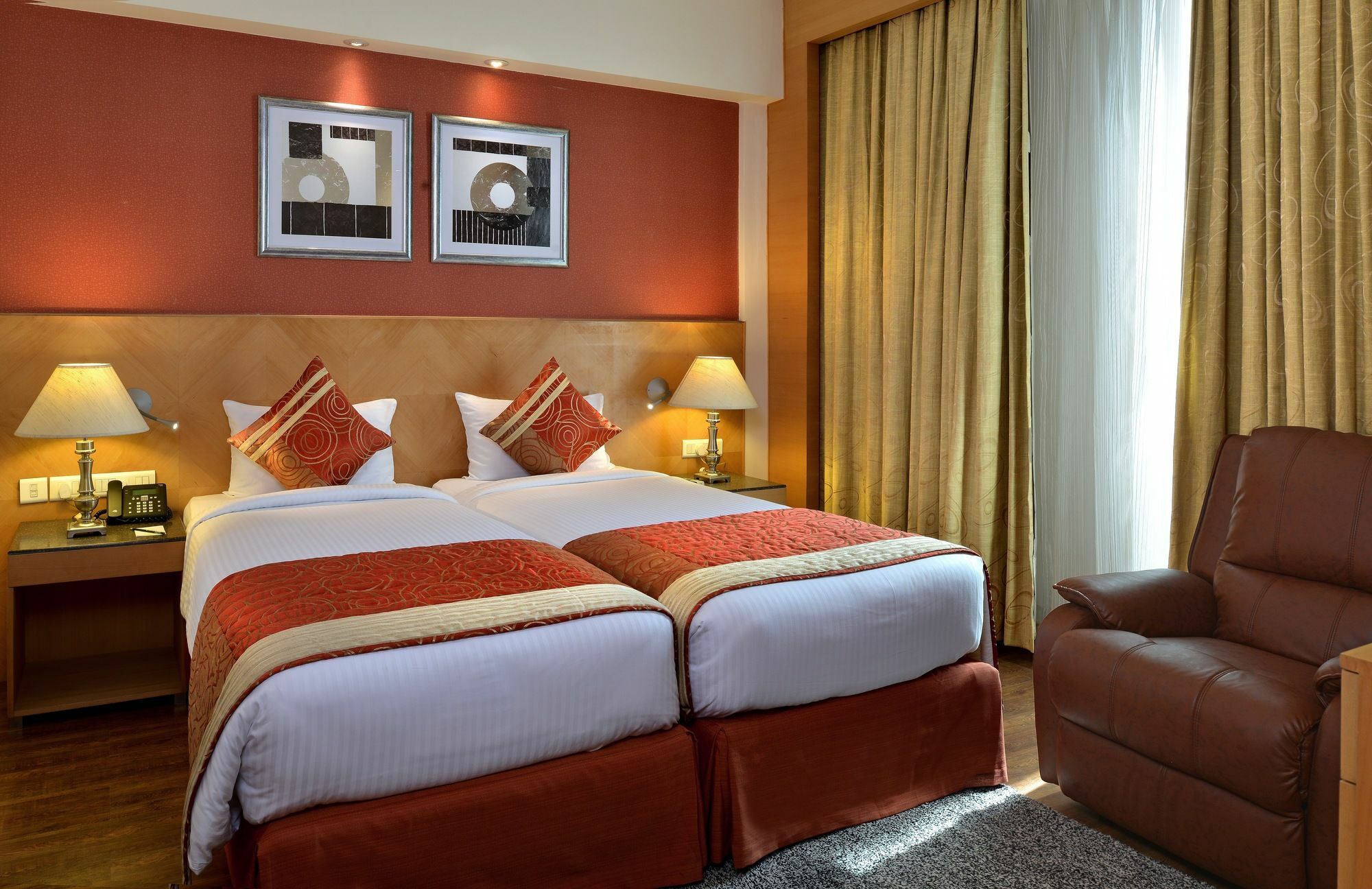Savoy Suites Manesar Gurgáon Kültér fotó